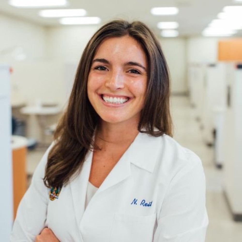 Meet your Posher, Nicole